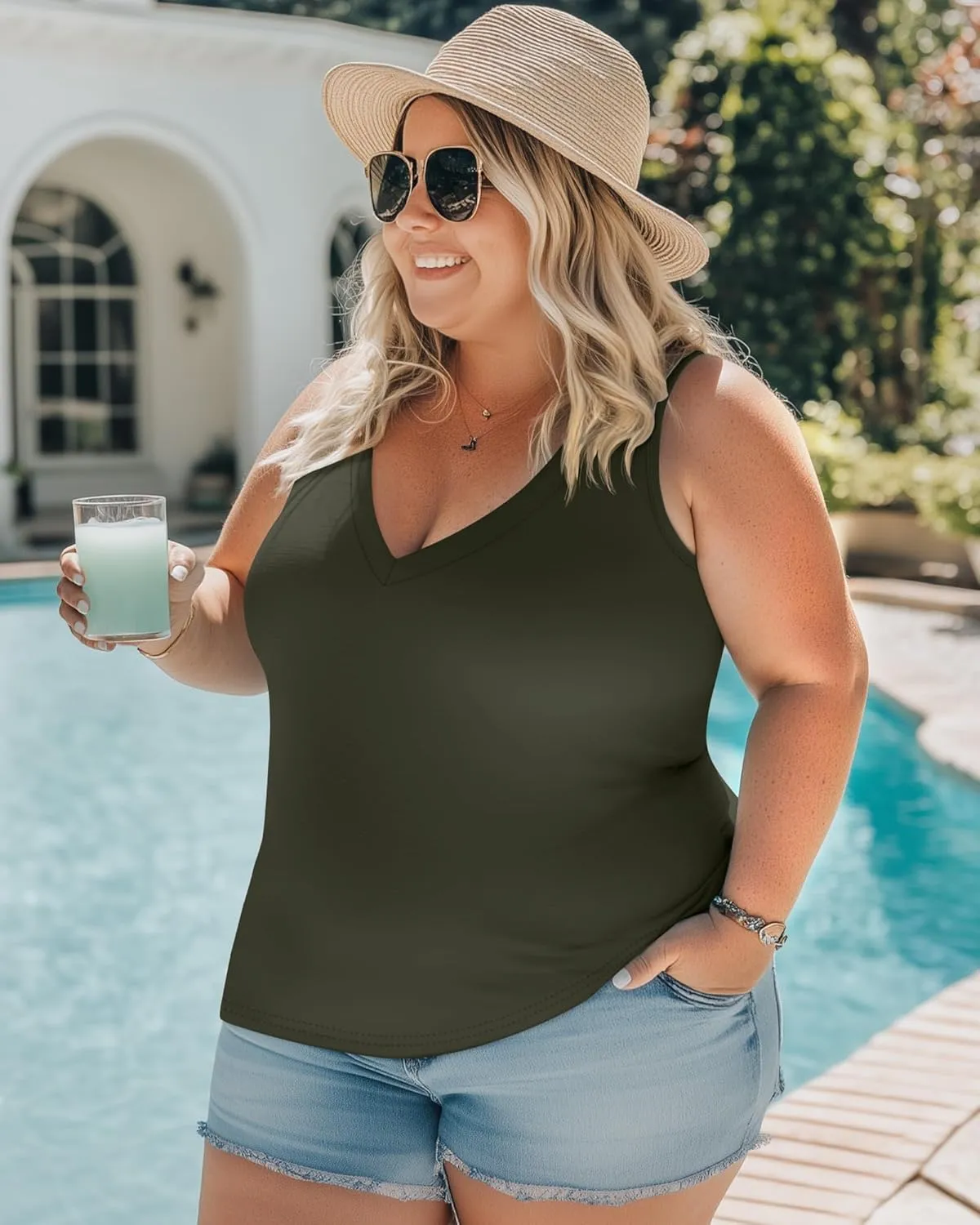 3 Pack Women's Plus Size V Neck Tank Tops Sleeveless Loose Fit Summer Tees Casual Trendy Basic T-Shirts Flat Hem