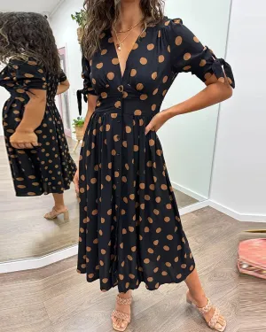 Annalie - Chic Elegance Dress