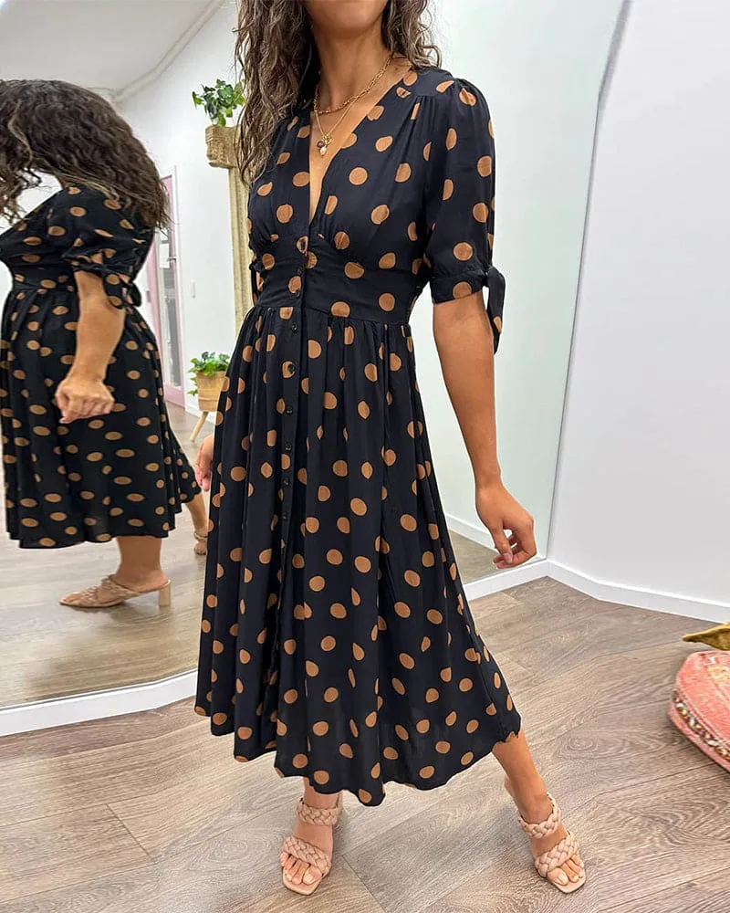 Annalie - Chic Elegance Dress