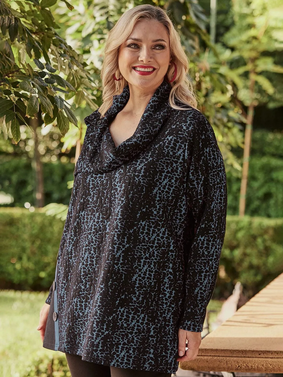 Ariel Button Top