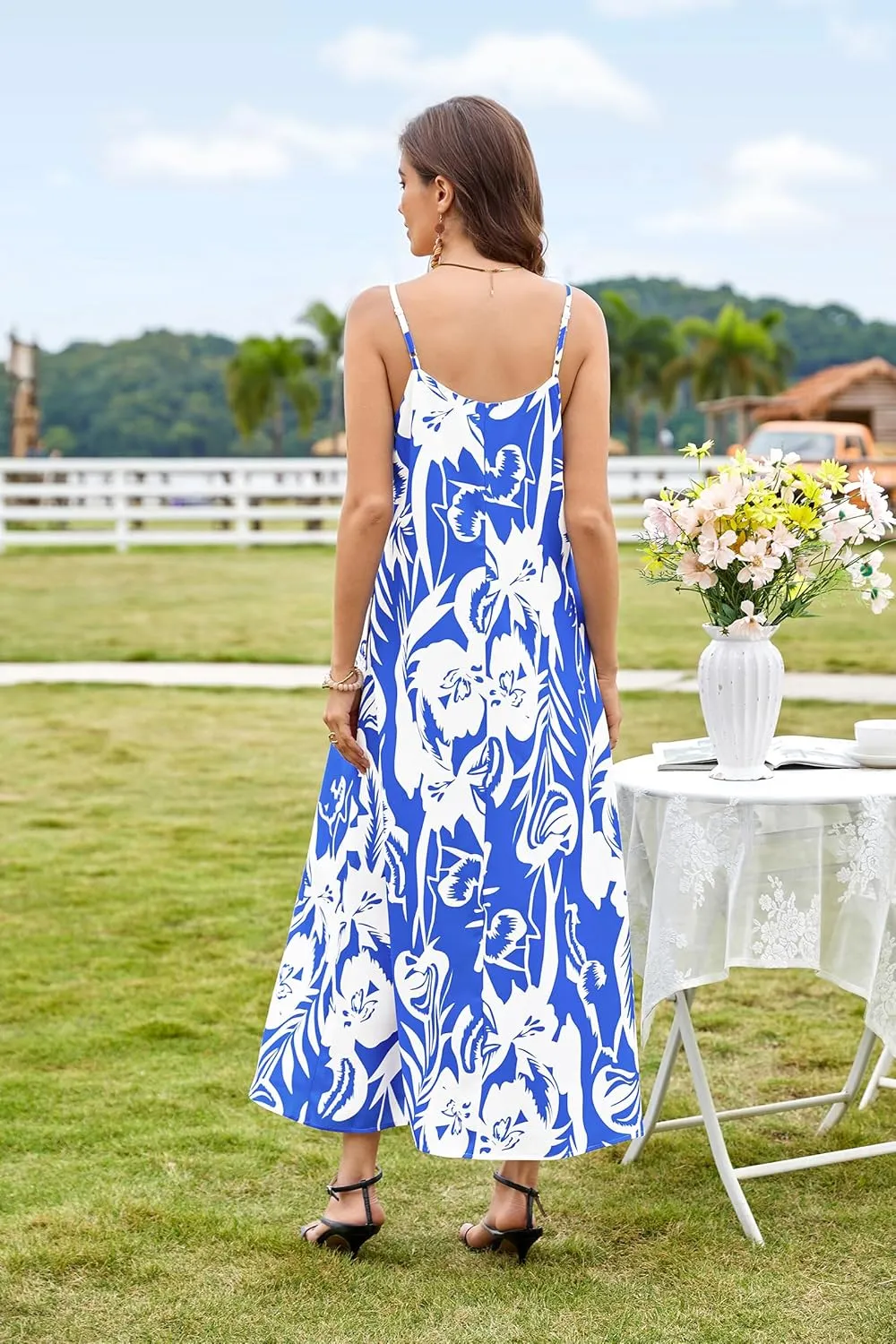 CCTOO Womens Boho Summer Dresses: Summer Casual Floral Sleeveless Spaghetti Strap V Neck Long Beach Maxi Dress with Pockets