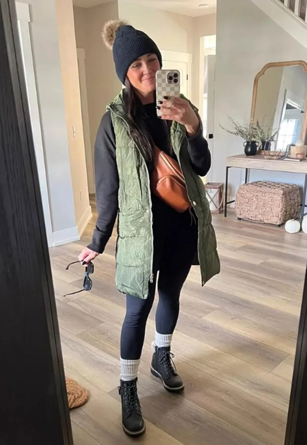 Gihuo Women's Long Puffer Vest Winter Quilted Hooded Sleeveless Zip Up Long Jacket Vest Gilet