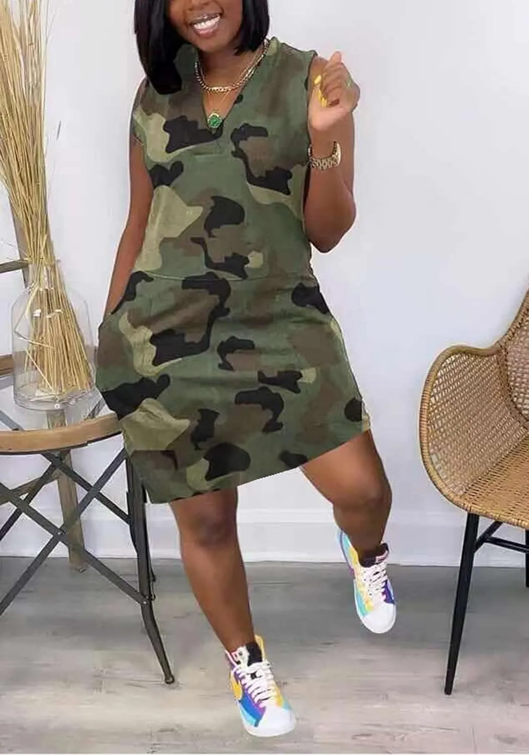 Vakkest Women's Camo Print Dress Jumpsuit Deep V Neck Sleeveless Tunic Mini Dress Plus Size with Pocket Clubwear