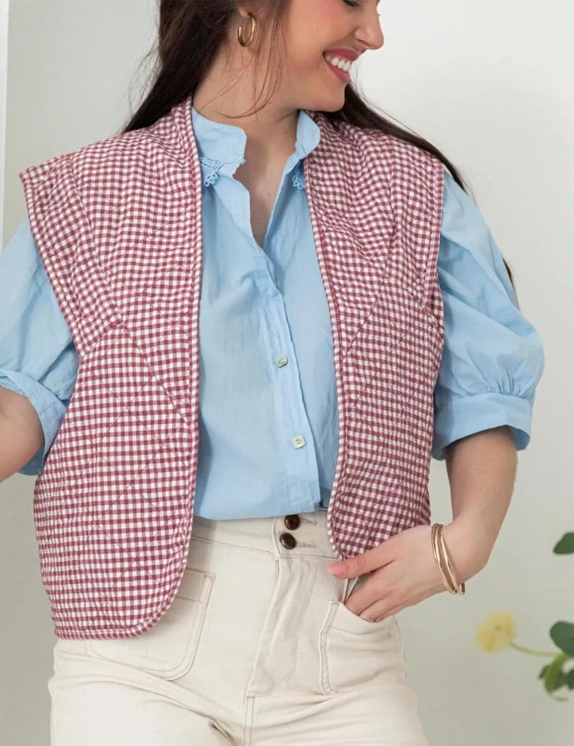 VAOYIU Womens Cropped Puffer Vest Lightweight Sleeveless Plaid Printed Cotton Quilted Vest Outwear