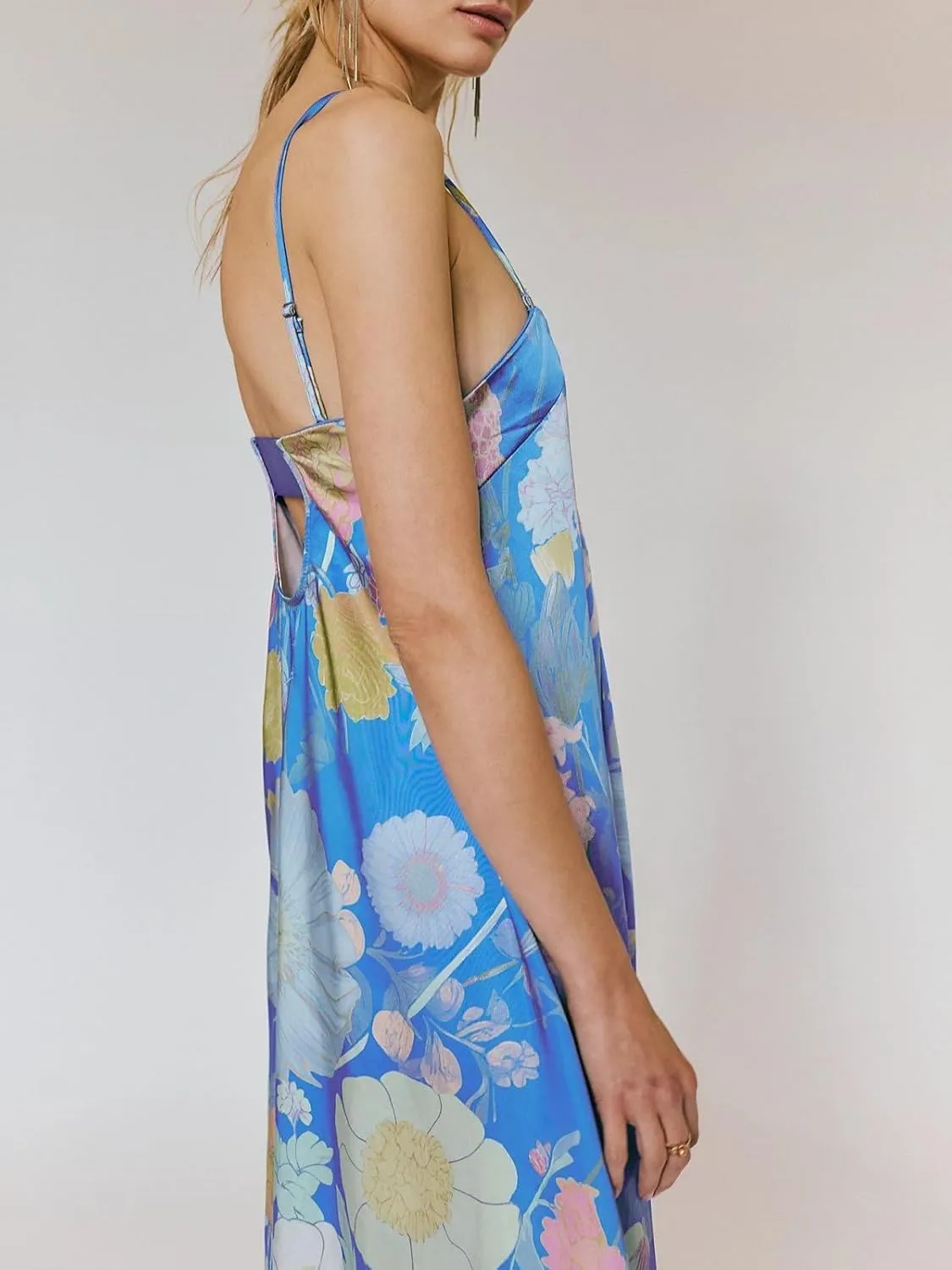 Women Boho Maxi Cami Dress Spaghetti Strap Backless Long Dress Floral Graphic A-line Sundress Summer Beach Dresses