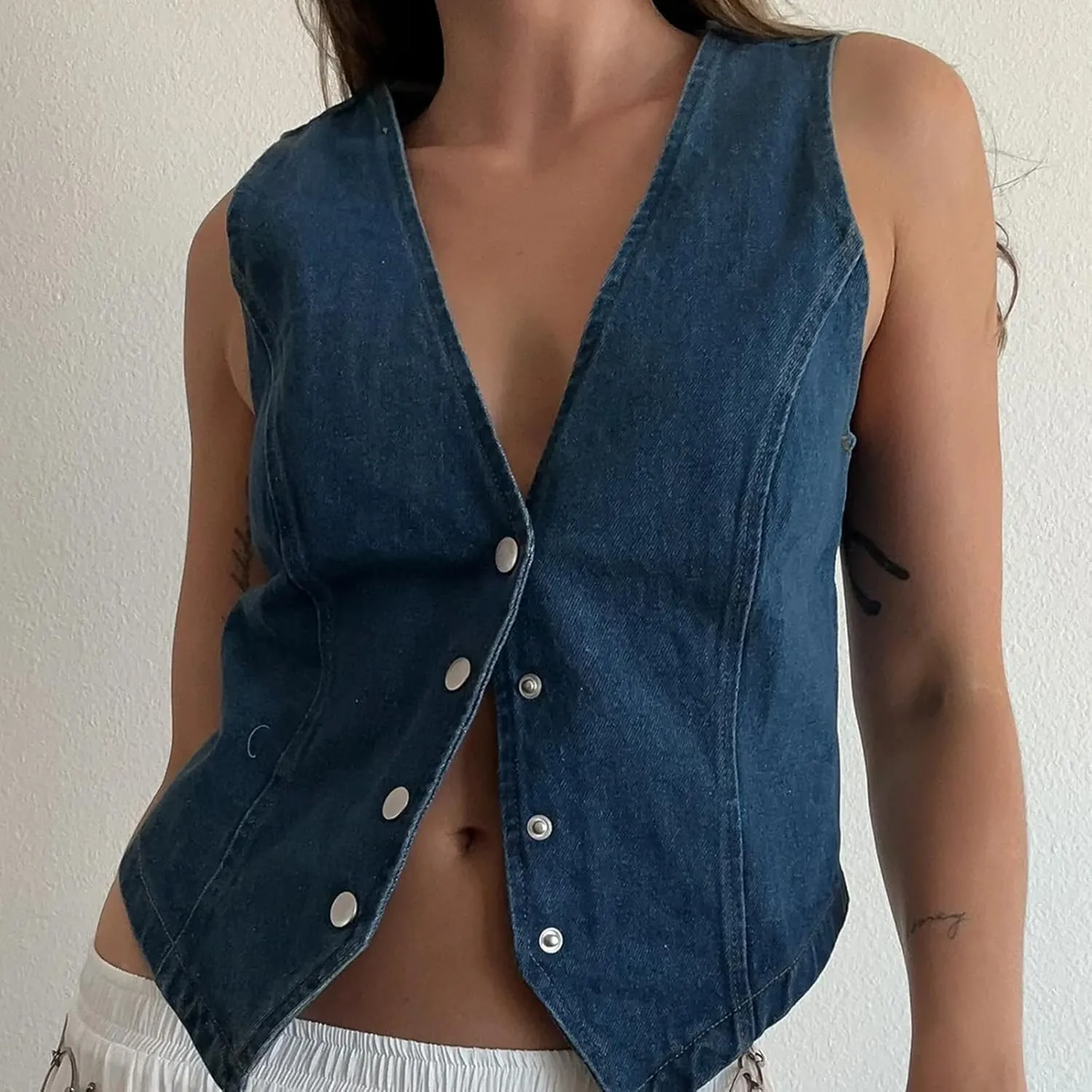 Women Y2K Denim Button Down Vest Vintage Deep V Neck Front Tie-Up Jean Waistcoat Jacket Cropped Tank Tops Streetwear