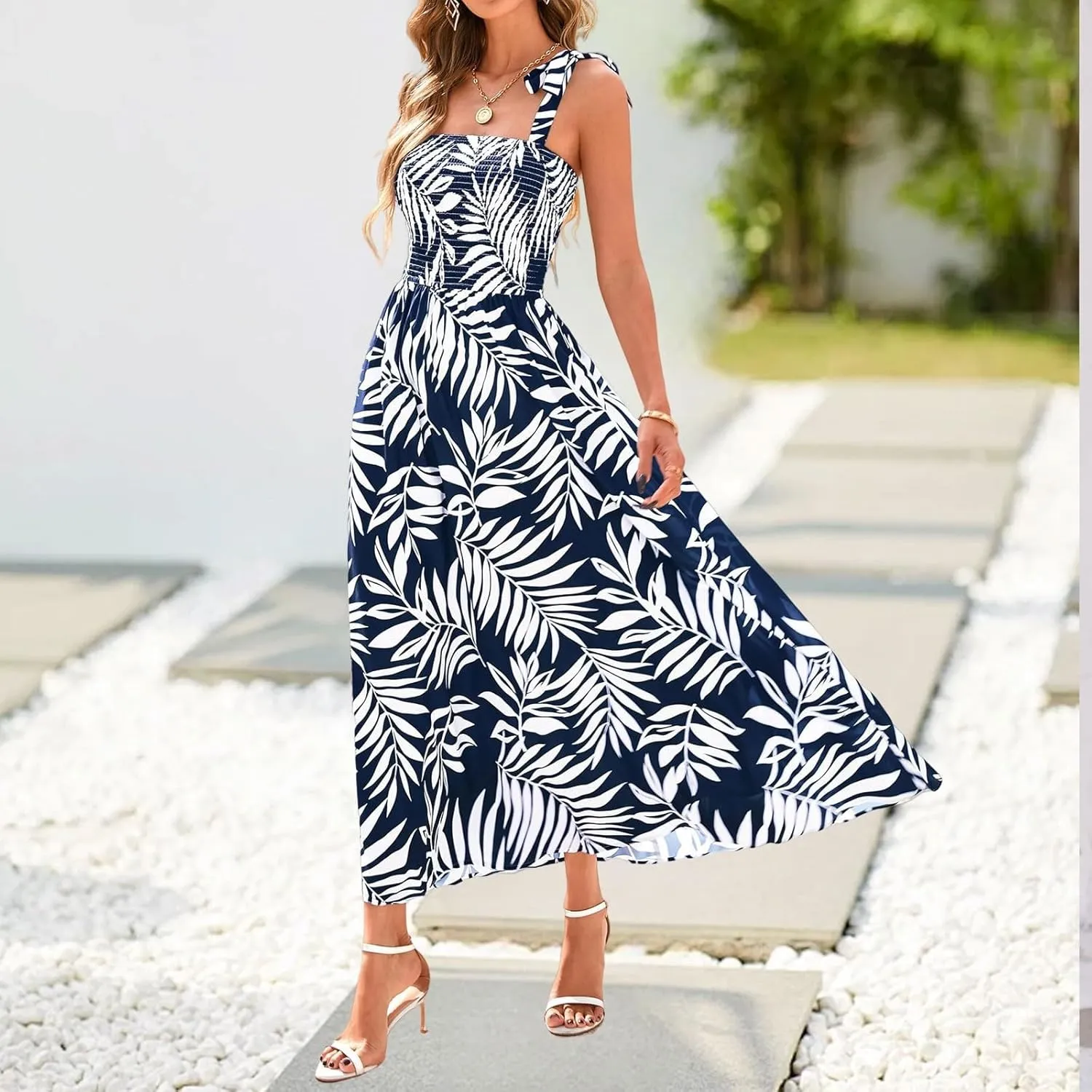 Women's 2025 Summer Floral Boho Maxi Dress Square Neck Strapped Tiered Casual Flowy Long Beach Vacation Dresses