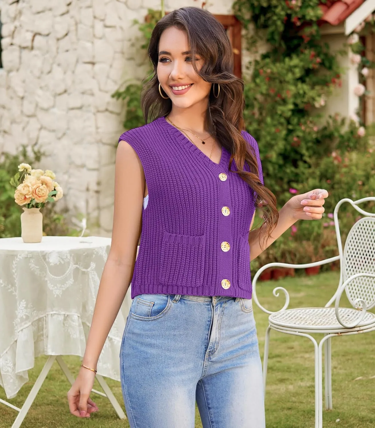 Womens Summer Crop Knit Sweater Vest Sleeveless Button Down Chunky Knit Vest Cardigan with Pockets