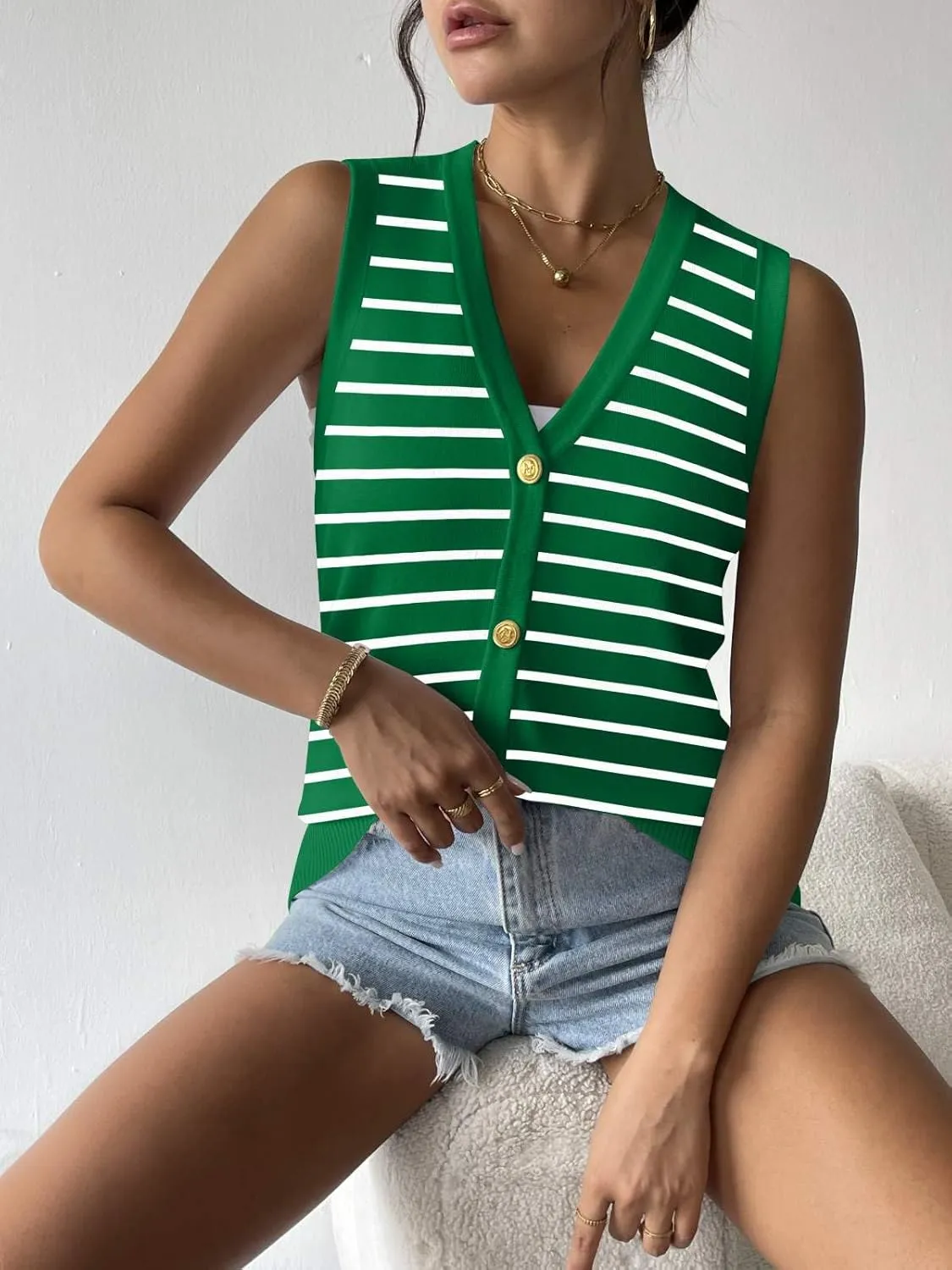 Zeagoo Womens Sweater Vest V Neck Button Down Shirts Trendy Knit Sleeveless Cardigan Top Shirt S-XXL