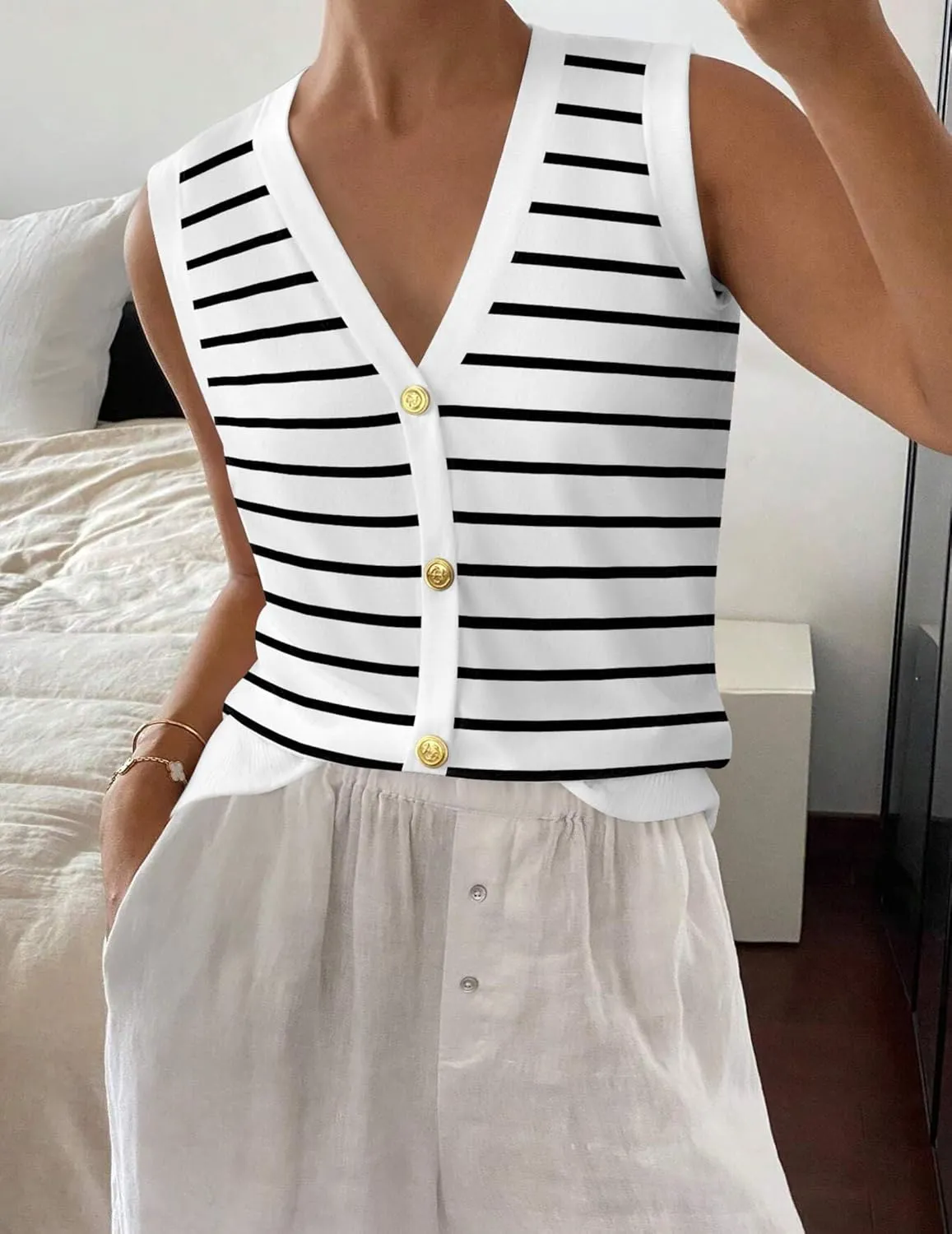 Zeagoo Womens Sweater Vest V Neck Button Down Shirts Trendy Knit Sleeveless Cardigan Top Shirt S-XXL